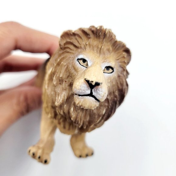 Vintage Schleich Male Lion Figure Toy Wild Animals Zoo Animals 1996 90s 4.5" - Picture 3 of 10